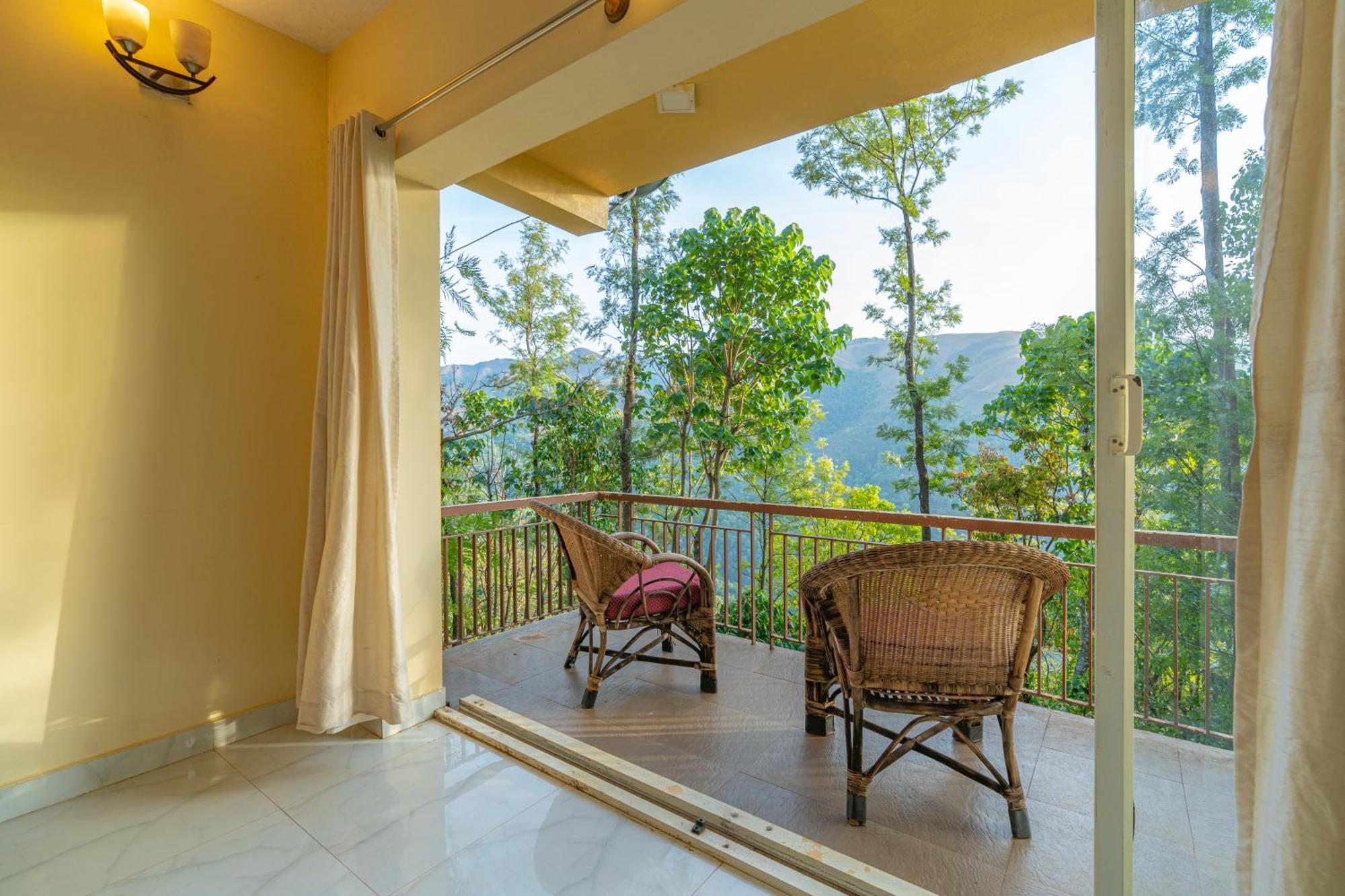 Q Swarga Retreat Hotel Attigundi Exterior photo